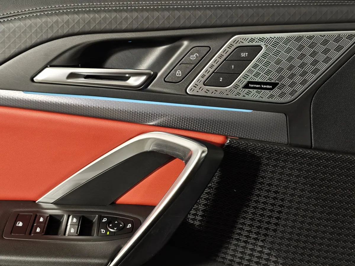 BMW X2 25i xDrive AT (204 л.с.) Белый в АВИЛОН. Слайд №19