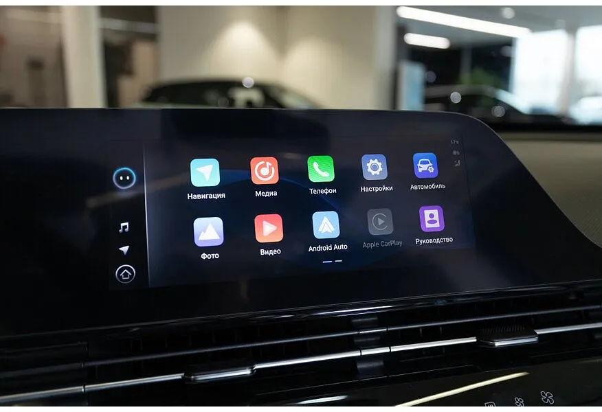 Omoda C5 1.6T DCT 4WD (150 л.с.) Supreme Черный в АВИЛОН. Слайд №18