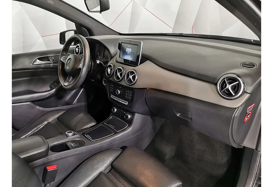Mercedes-Benz B-Класс B 180 CDI 7G-DCT (109 л.с.) Черный в АВИЛОН. Слайд №13
