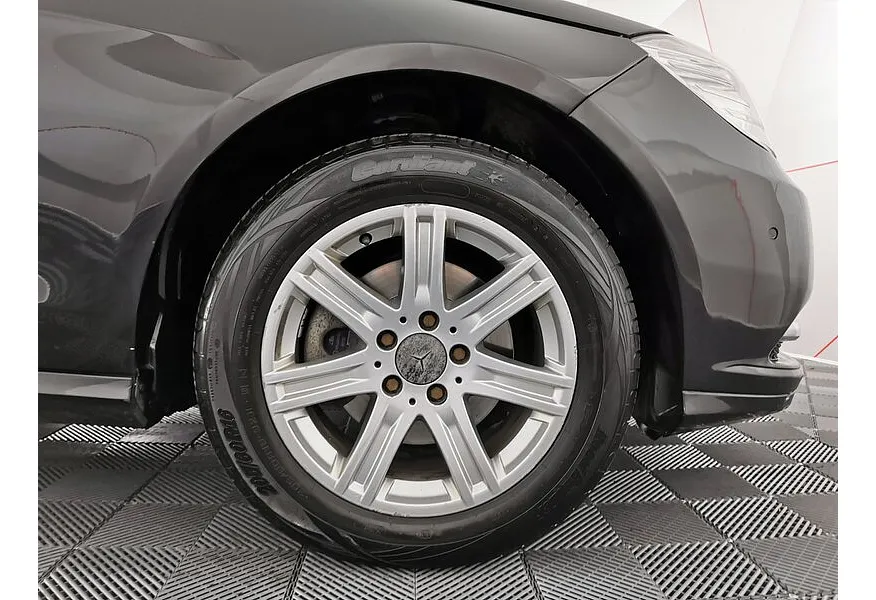 LIVE. Слайд №16