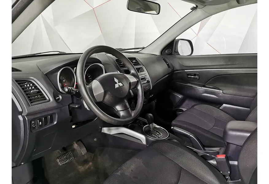 Mitsubishi ASX 1.8 CVT 2WD (140 л.с.) Голубой в АВИЛОН. Слайд №19