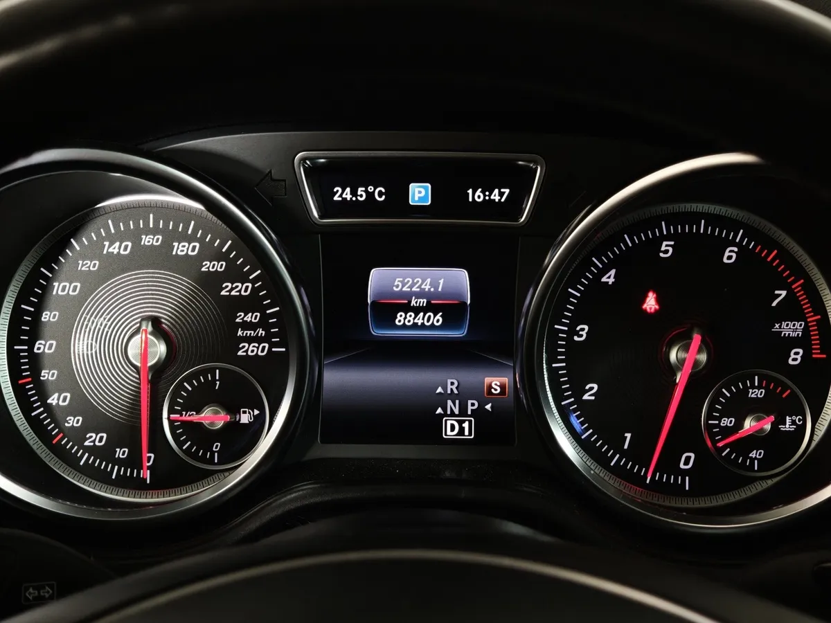 Mercedes-Benz GLS 400 4MATIC 9G-TRONIC (333 л.с.) Особая серия Черный в АВИЛОН. Слайд №18