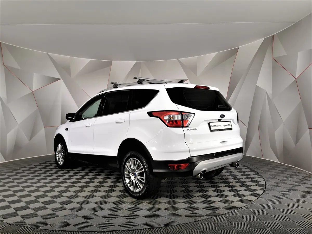 Ford Kuga 2.5 AT (150 л.с.) Titanium Белый в АВИЛОН. Слайд №4