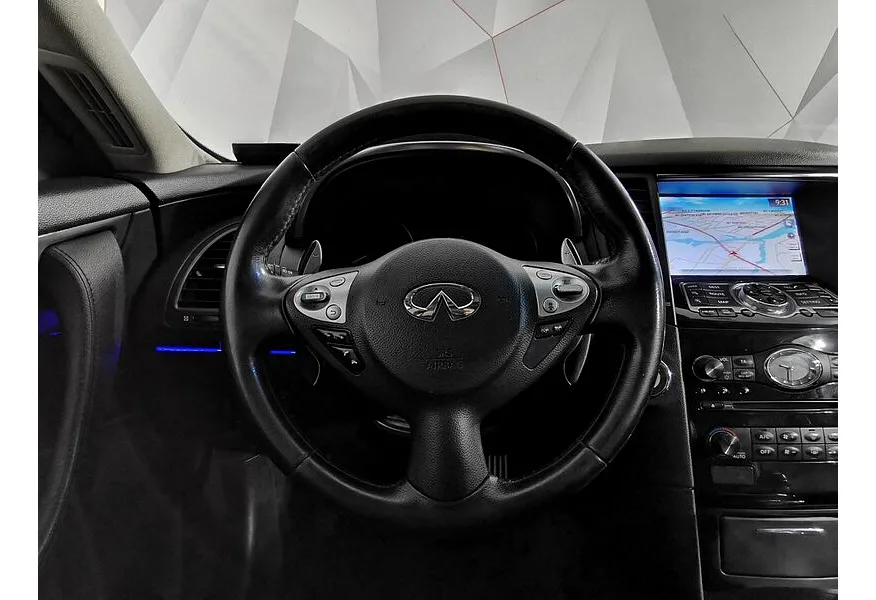 Infiniti QX70 3.0 D AT AWD (238 л.с.) Elegance Черный в АВИЛОН. Слайд №19