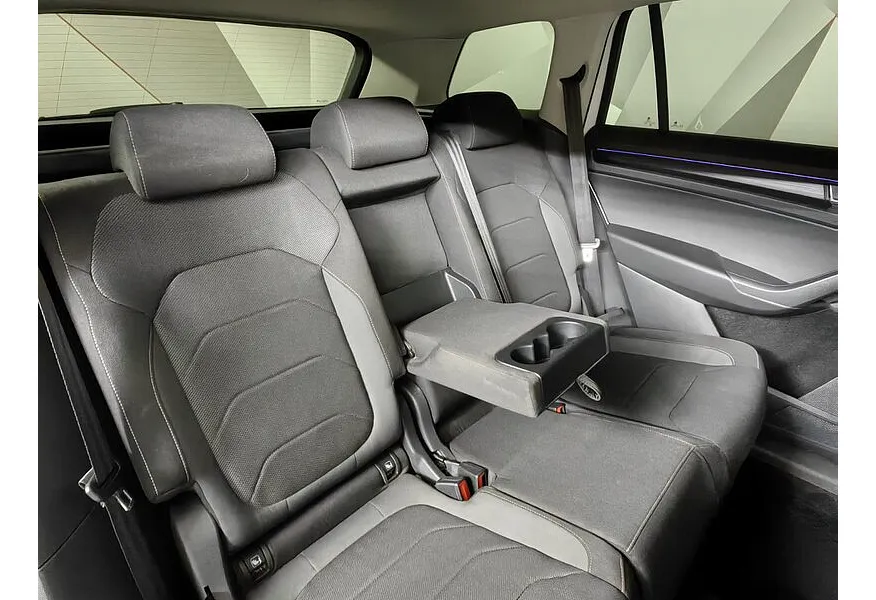 Skoda Kodiaq 1.4 TSI DSG 4X4 (150 л.с.) Белый в АВИЛОН. Слайд №16