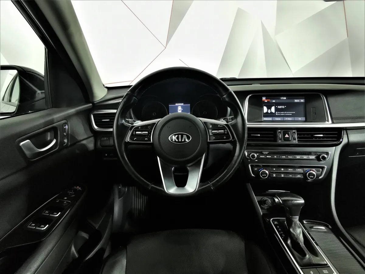 Kia Optima 2.0 AT (150 л.с.) Черный в АВИЛОН. Слайд №19