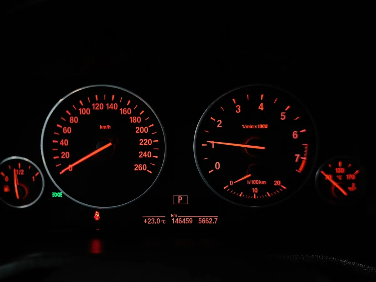 BMW X3 xDrive20i AT (184 л.с.) Белый в АВИЛОН. Слайд №13