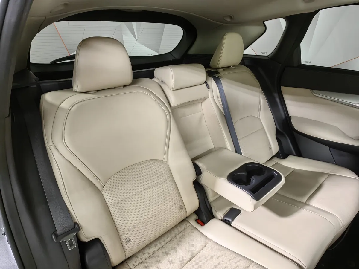 Infiniti QX50 2.0 VC-T CVT AWD (249 л.с.) Серый в АВИЛОН. Слайд №16