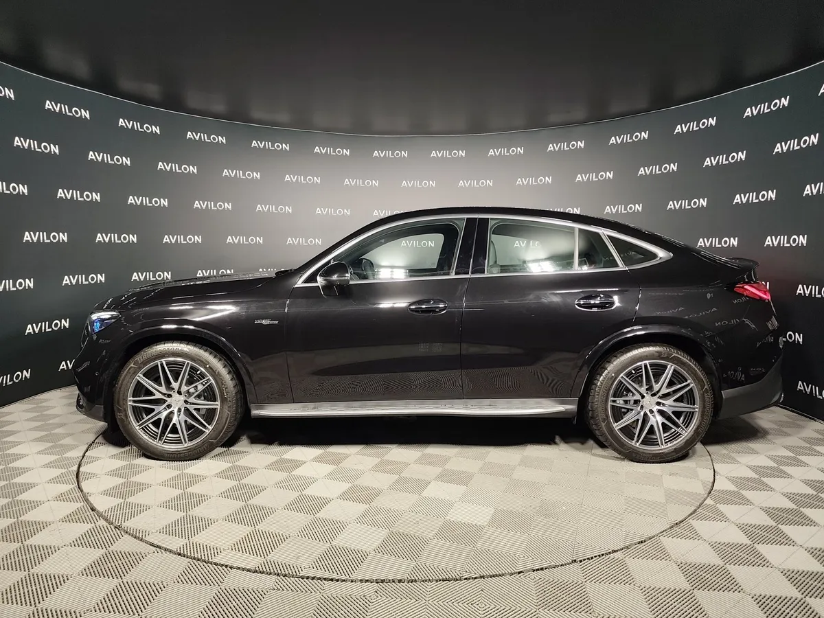 Mercedes-Benz GLC Купе 43 AMG 9G-TRONIC 4MATIC (435 л.с.) Черный в АВИЛОН. Слайд №2
