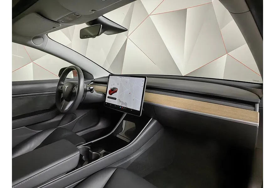 АВИЛОН - Tesla Model 3 AT 4WD (346 л.с.) Красный - slide 8