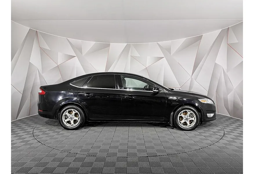Ford Mondeo 2.0 MT (145 л.с.) Trend Черный в АВИЛОН. Слайд №6