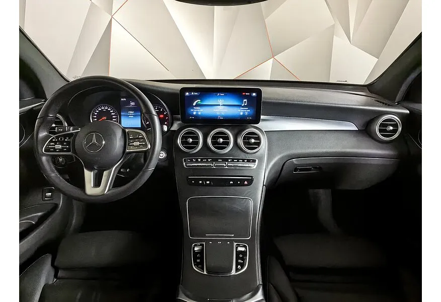 Mercedes-Benz GLC 200 9G-TRONIC 4MATIC (197 л.с.) Premium Черный в АВИЛОН. Слайд №14