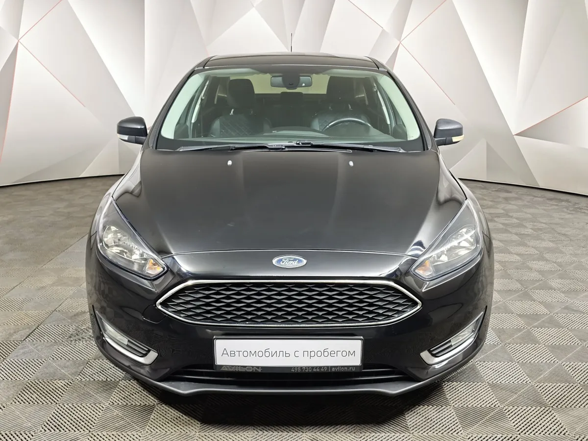 Ford Focus 1.5 EcoBoost AT (150 л.с.) Titanium Черный в АВИЛОН. Слайд №7