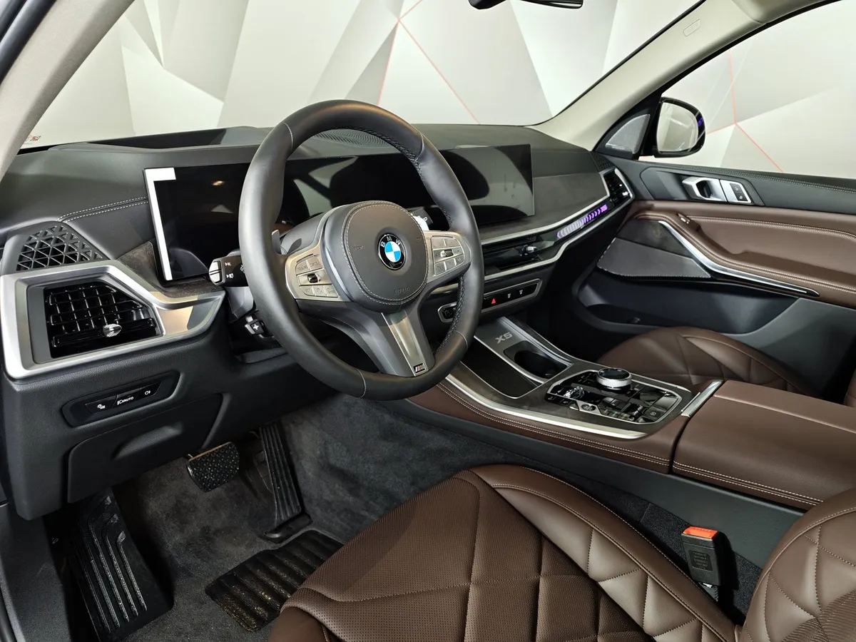 BMW X5 xDrive30Li (258 л.с) X Черный в АВИЛОН. Слайд №12