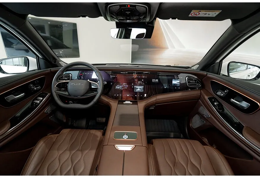 EXEED VX 2.0 AT AWD (249 л.с.) 7 мест President Серебристый в АВИЛОН. Слайд №9