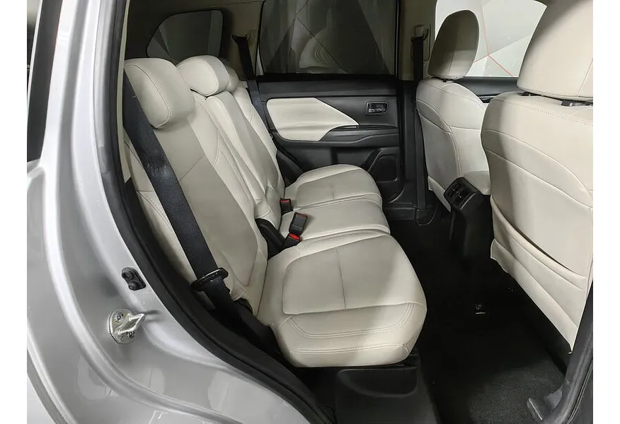 LIVE. Слайд №12