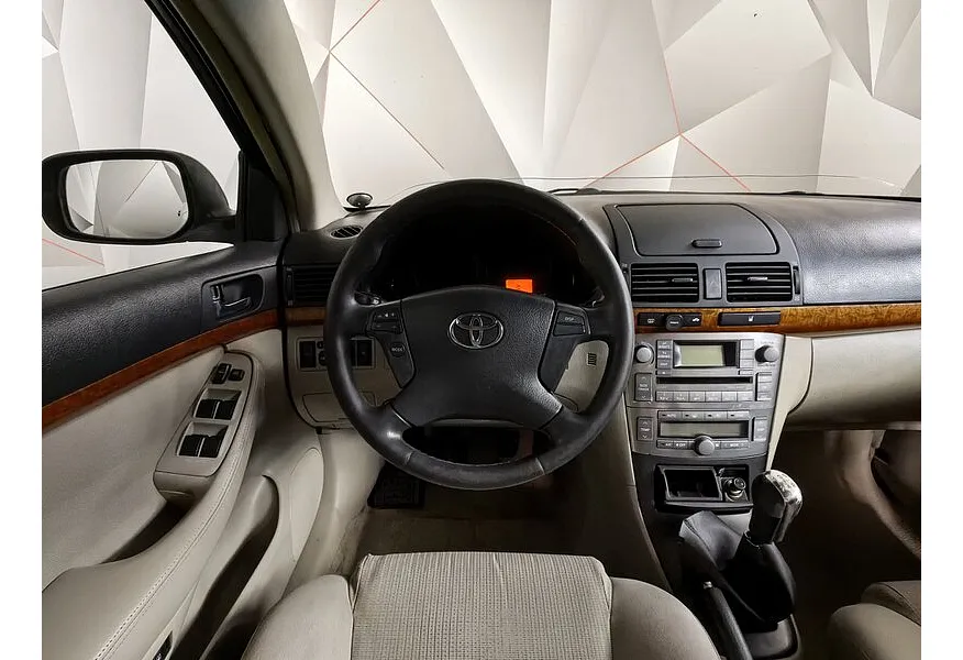 Toyota Avensis 1.8 MT (129 л.с.) Черный в АВИЛОН. Слайд №17