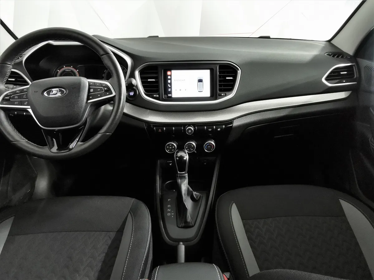 ВАЗ (Lada) Vesta 1.8 MT (122 л.с.) Белый в АВИЛОН. Слайд №13