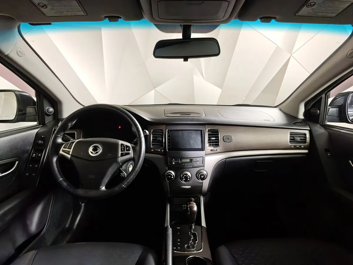 SsangYong Actyon 2.0 AT AWD (149 л.с.) Черный в АВИЛОН. Слайд №13