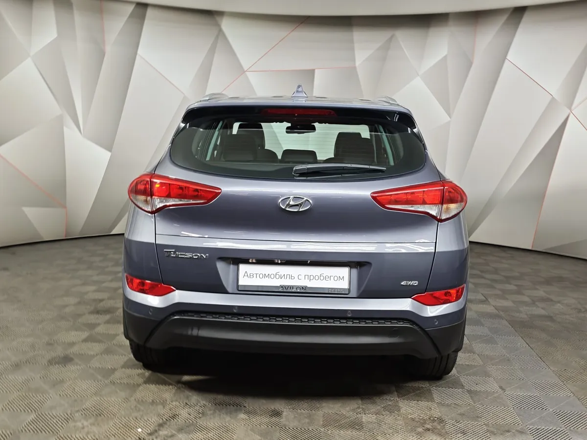 Hyundai Tucson 2.0 AT 4WD (150 л.с.) Dynamic Серый в АВИЛОН. Слайд №8