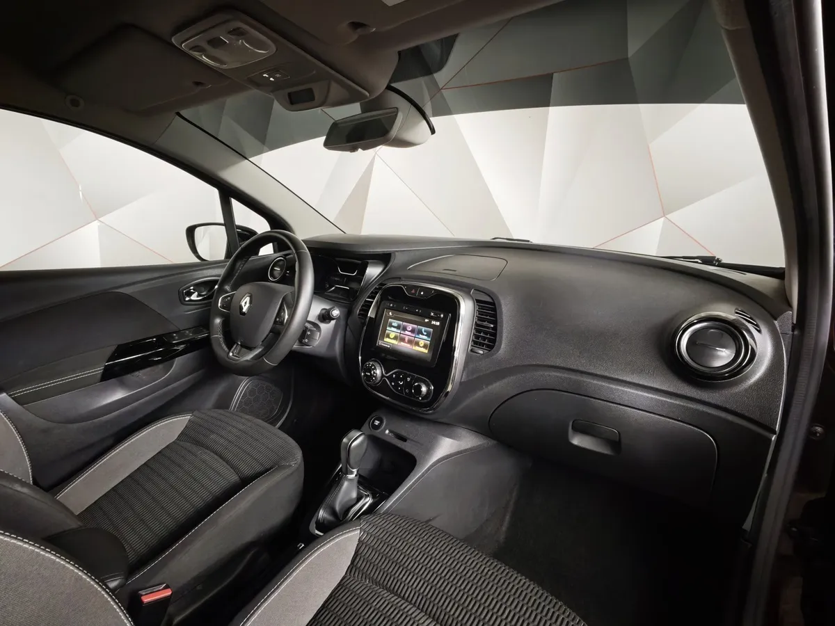 Renault Kaptur 1.6 MT (114 л.с.) Extreme Коричневый в АВИЛОН. Слайд №10
