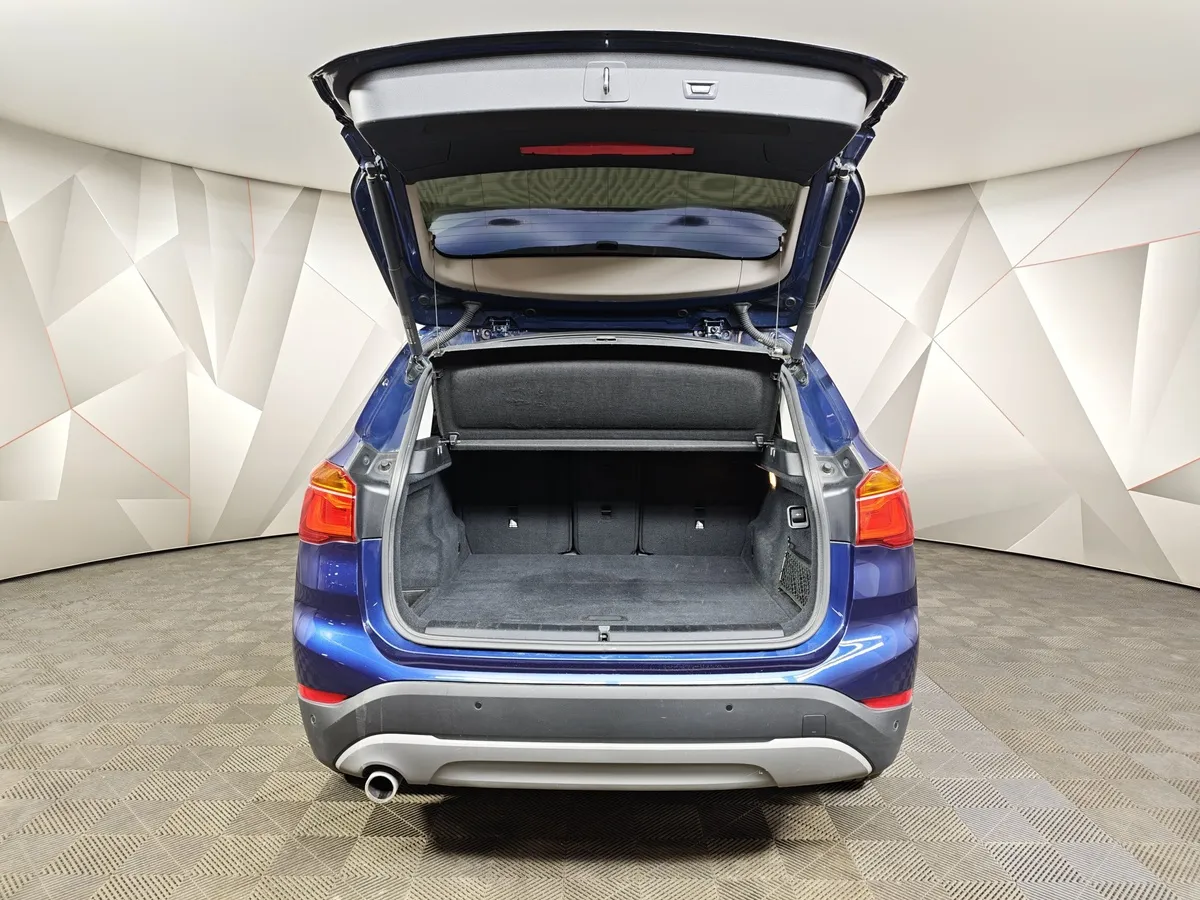 BMW X1 18d xDrive AT (150 л.с.) Advantage Plus (Локальная сборка) Синий в АВИЛОН. Слайд №9