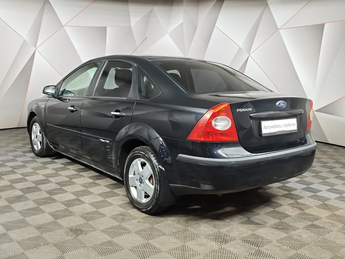 Ford Focus 1.8 MT (125 л.с.) Trend Черный в АВИЛОН. Слайд №4