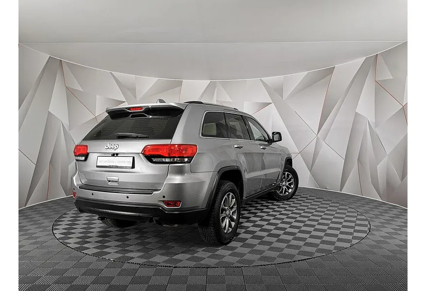 Jeep Grand Cherokee 3.6 AT AWD (286 л.с.) Серый в АВИЛОН. Слайд №2