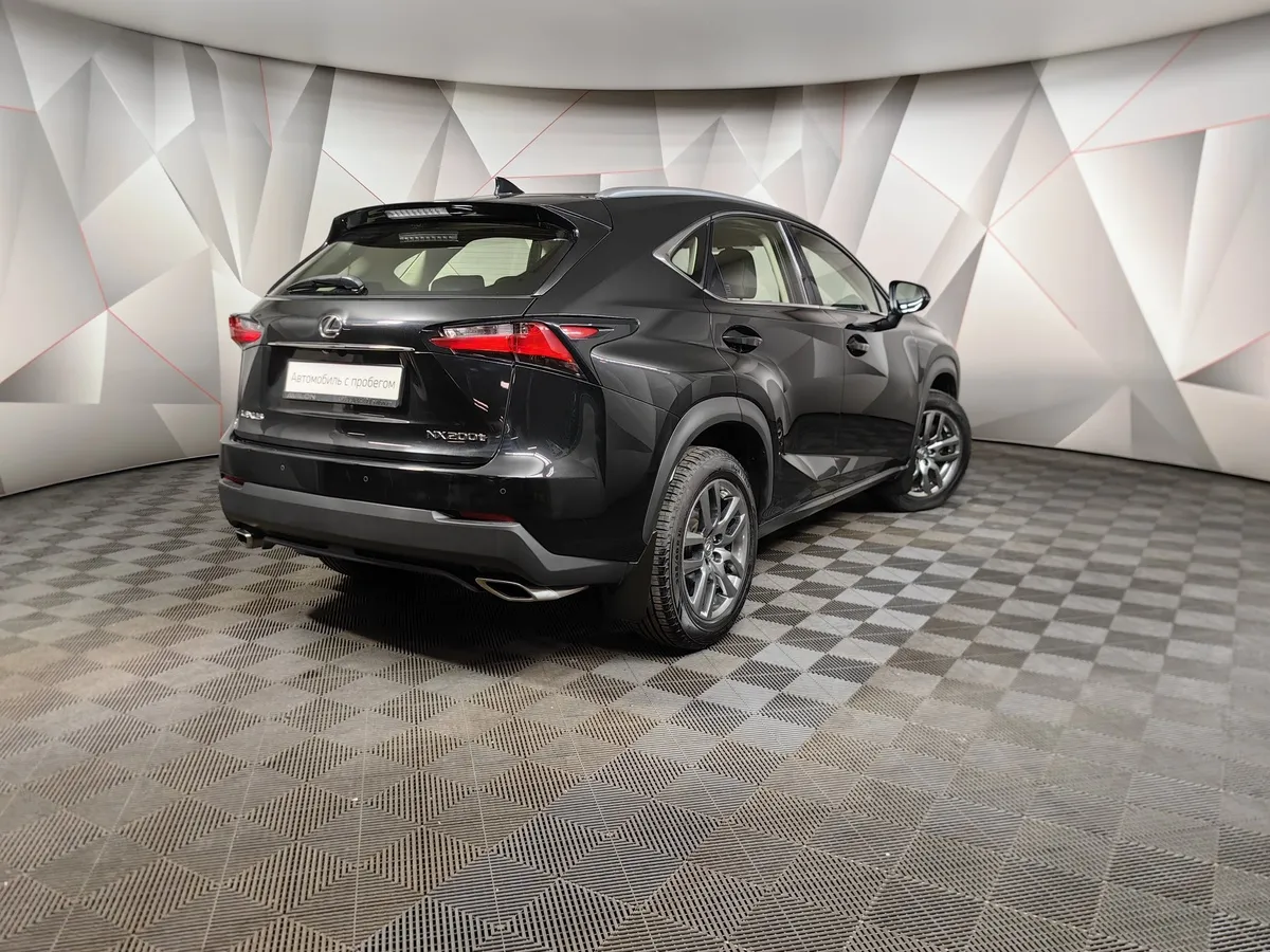 Lexus NX 200t АТ AWD (238 л.с.) Черный в АВИЛОН. Слайд №2