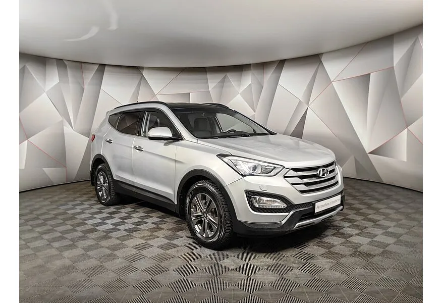 Hyundai Santa Fe 2.4 AT 4WD (175 л.с.) Dynamic Серебристый в АВИЛОН. Слайд №3