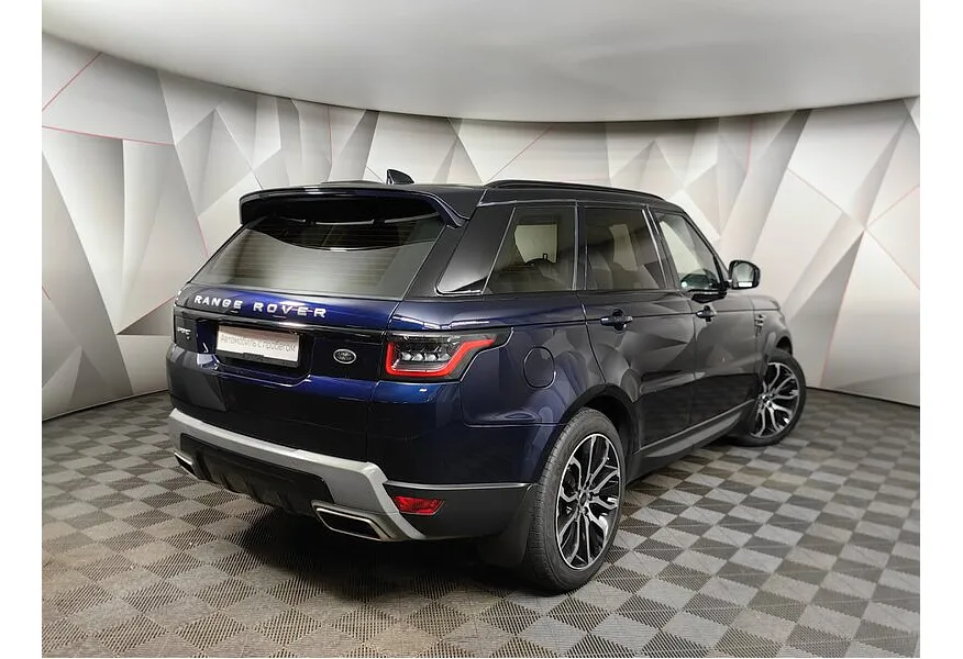 LIVE. Слайд №8