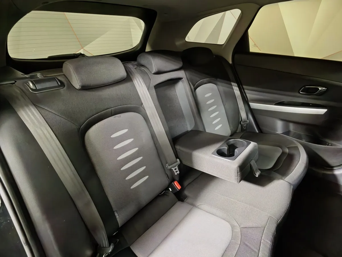 Kia Ceed 1.6 AT (130 л.с.) Luxe Черный в АВИЛОН. Слайд №17