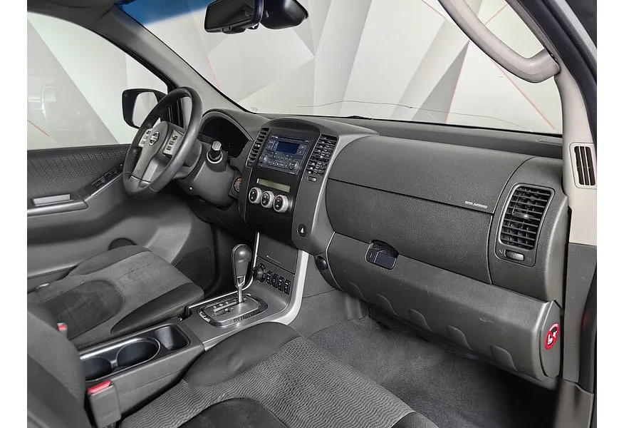 Nissan Pathfinder 2.5 dCi Turbo AT AWD (190 л.с.) Черный в АВИЛОН. Слайд №13