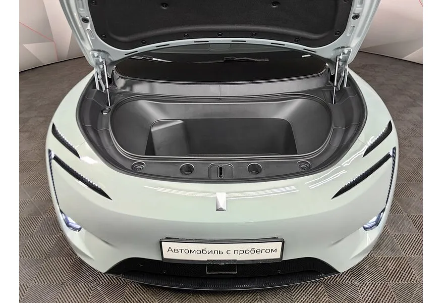 Avatr 11 Long Range Dual Motor AT 4WD (309 л.с.)  Luxury Edition  Зеленый в АВИЛОН. Слайд №10