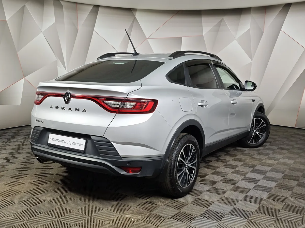 Renault Arkana 1.6 MT 2WD (114 л.с.) Серый в АВИЛОН. Слайд №2