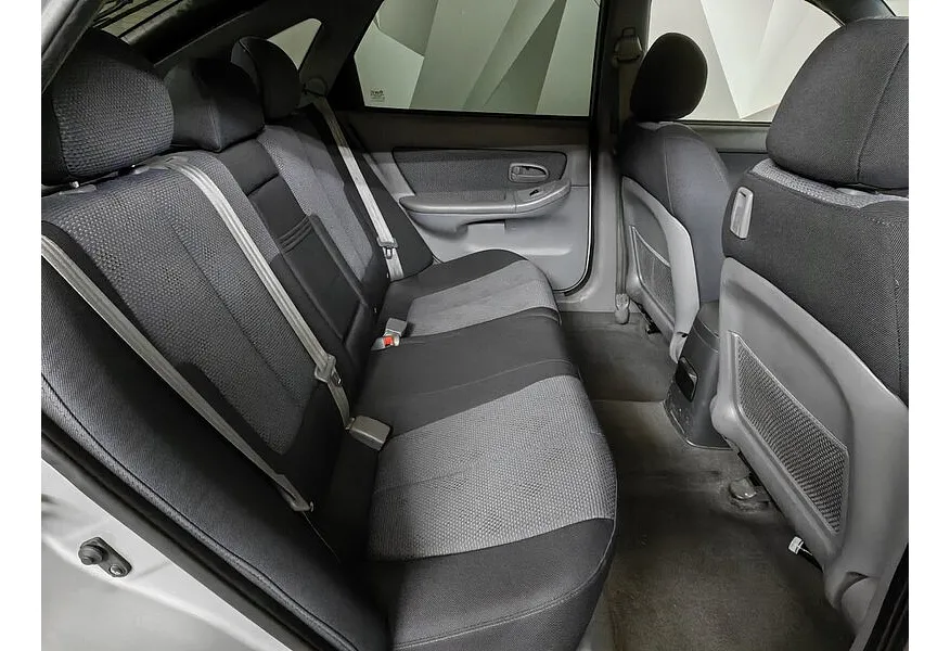 Hyundai Elantra 1.6 MT (105 л.с.) Серебристый в АВИЛОН. Слайд №15