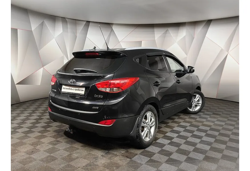 АВИЛОН - Hyundai ix35 2.0 MT 4WD (150 л.с.) Comfort Черный - slide 7
