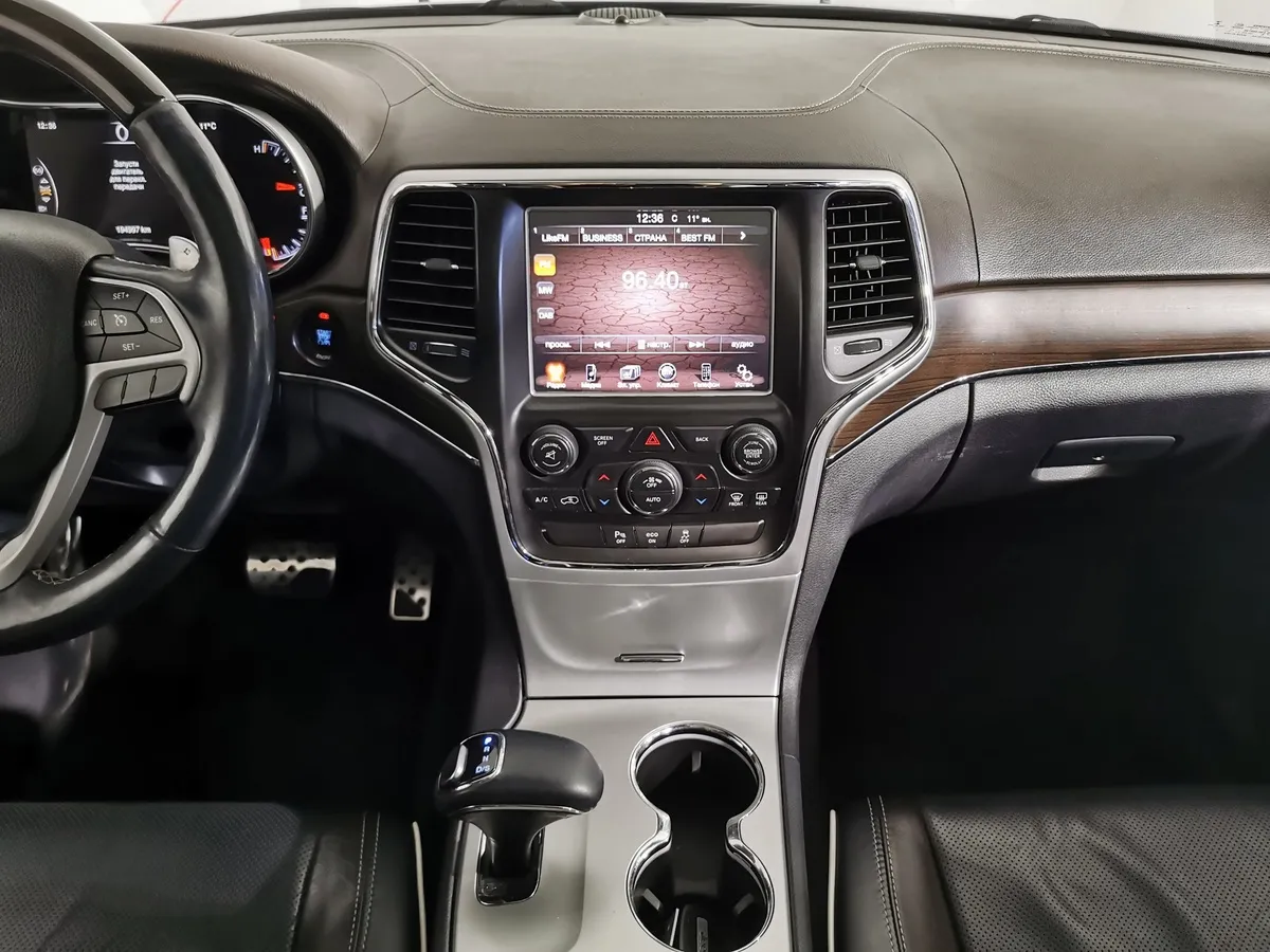 Jeep Grand Cherokee 3.6 AT (286 л.с.) Overland Синий в АВИЛОН. Слайд №14