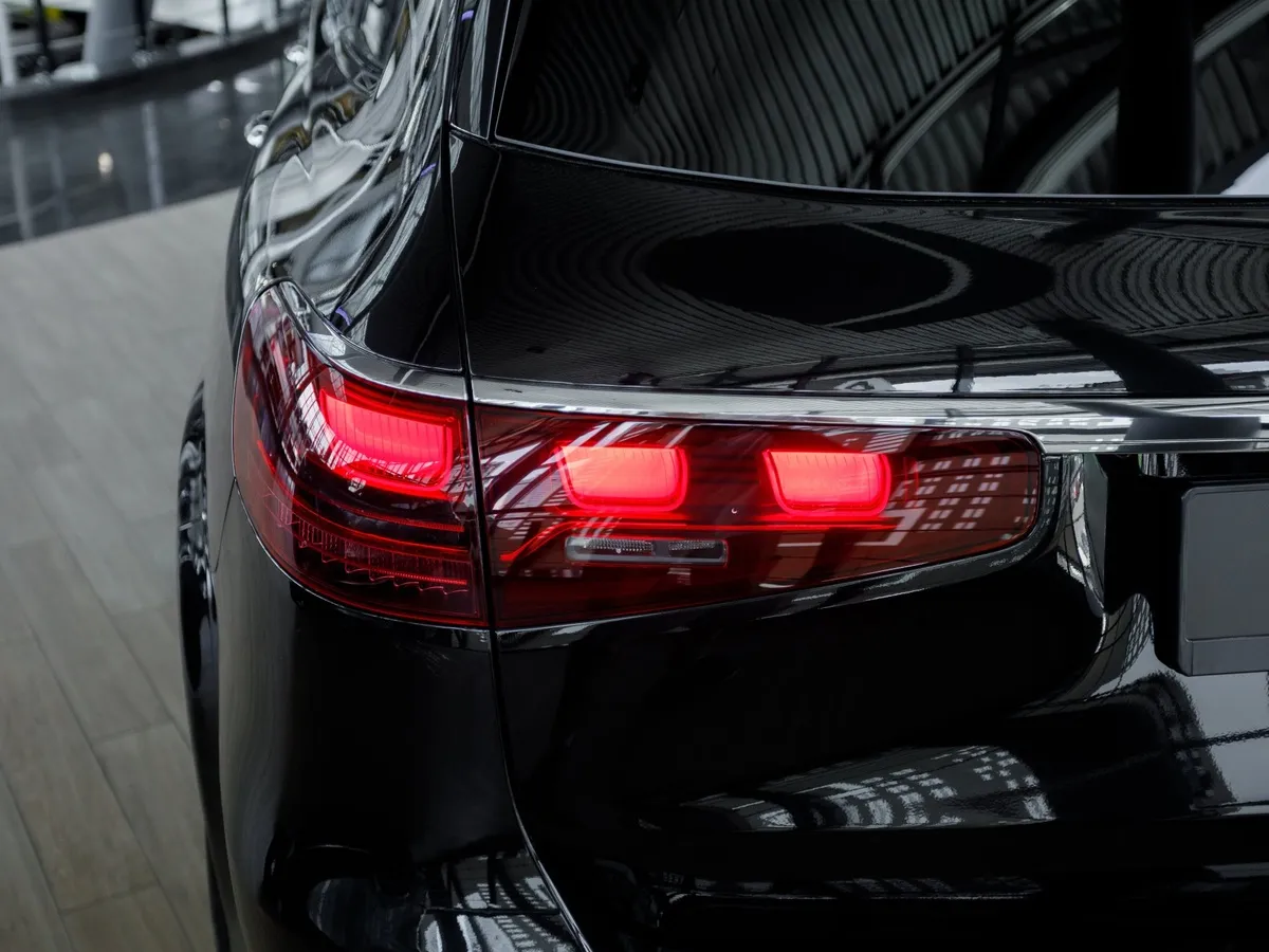 Mercedes-Benz GLS 450 d 9G-TRONIC 4Matic (367 л.с.) Черный в АВИЛОН. Слайд №16