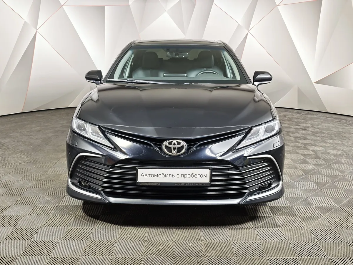 Toyota Camry 2.5 AT (200 л.с.) Черный в АВИЛОН. Слайд №7