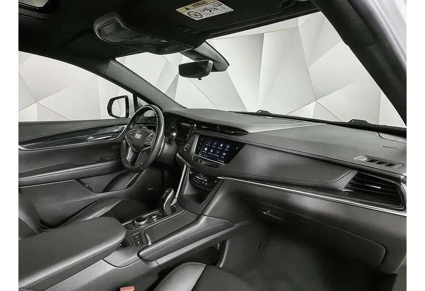Cadillac XT5 2.0T АТ AWD (200 л.с.) Premium Luxury Белый в АВИЛОН. Слайд №13