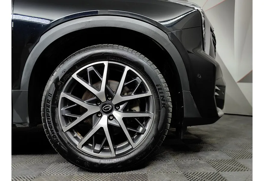 GAC GS8 2.0T 4WD (231 л.с.) GX Premium Черный в АВИЛОН. Слайд №9