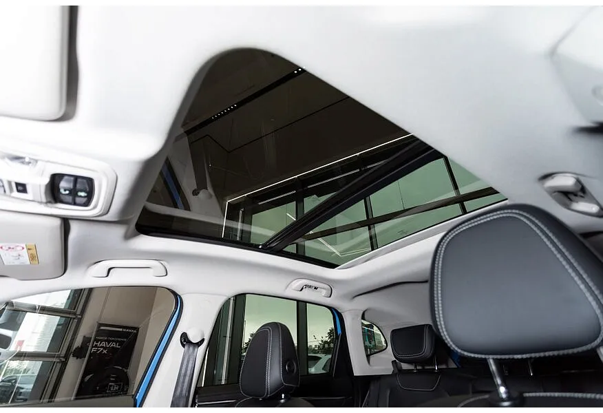 LIVE. Слайд №9