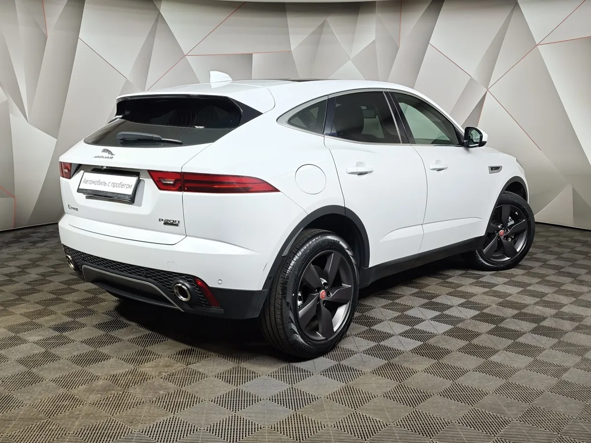 Jaguar E-Pace P200 AT AWD (200 л.с.) S Белый в АВИЛОН. Слайд №2