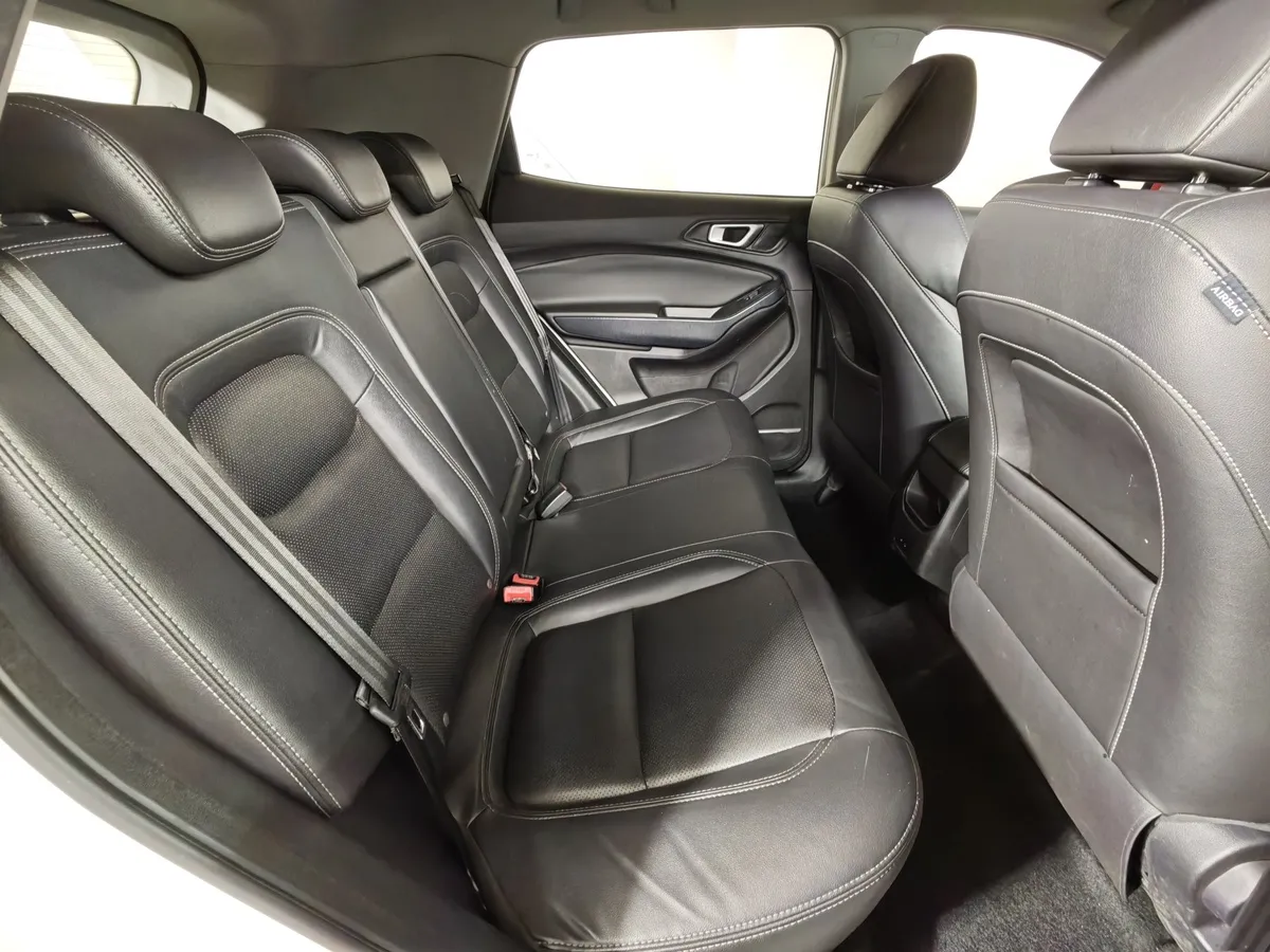 Chery Tiggo 4 1.5T DCT (147 л.с.) Line Желтый в АВИЛОН. Слайд №16