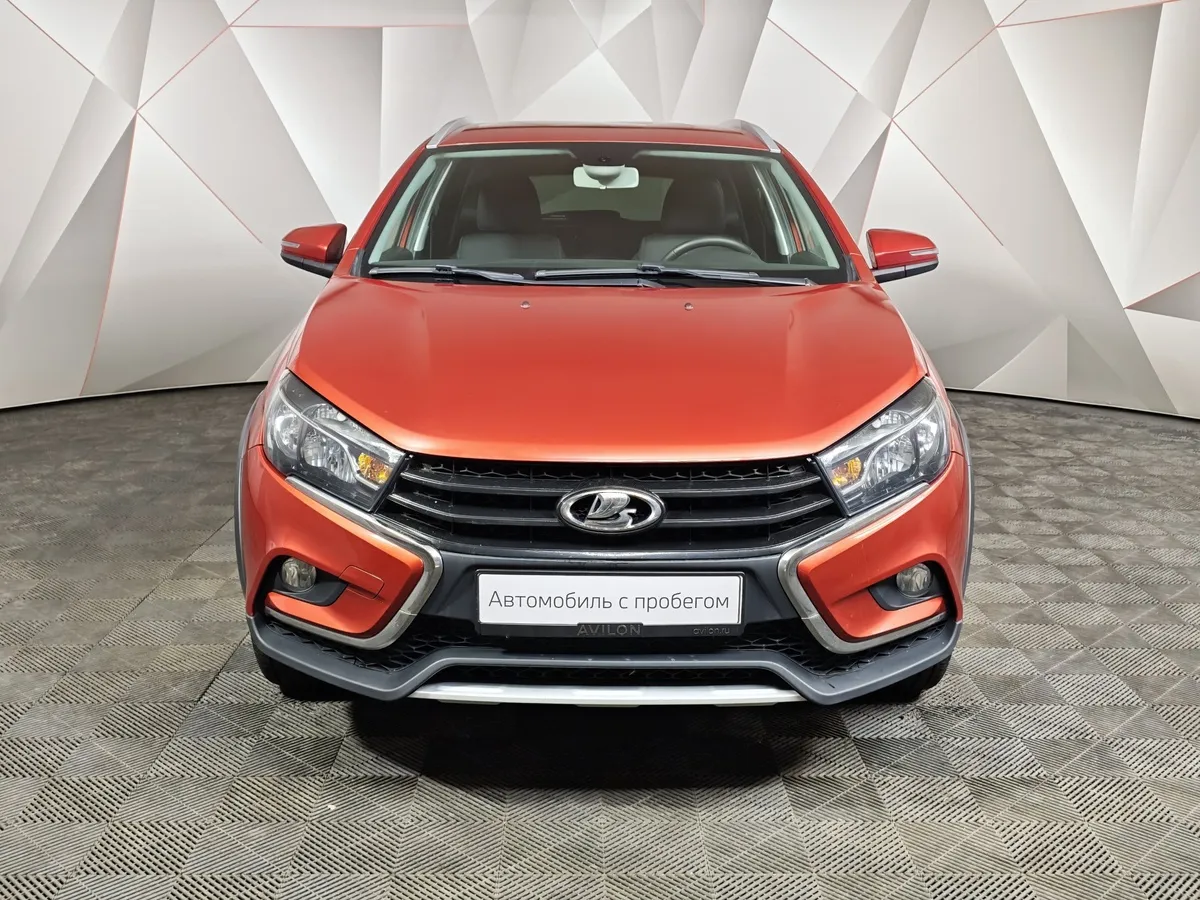 ВАЗ (Lada) Vesta 1.6 CVT (113 л.с.) Красный в АВИЛОН. Слайд №7