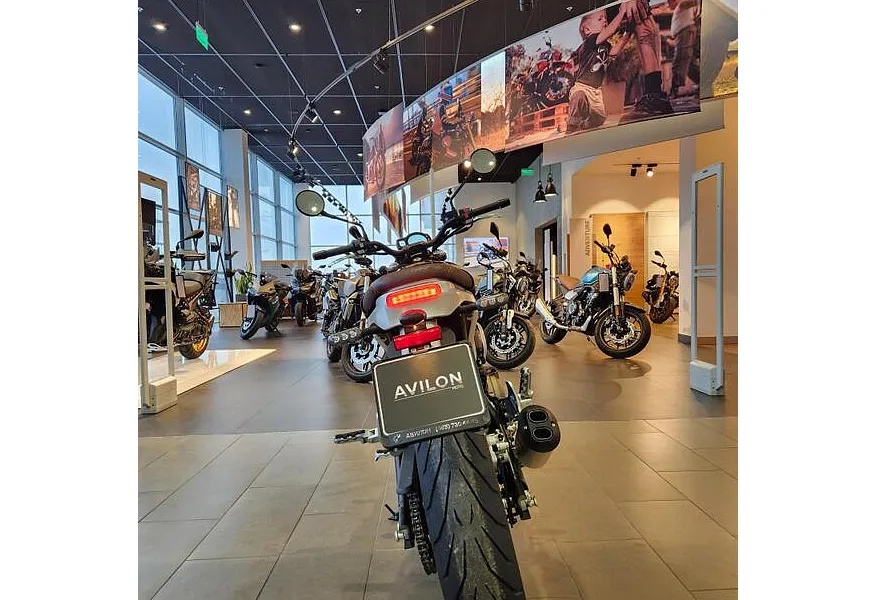 QJMOTOR SRV 550 550 см³ (47 л.с.) 550 Черный в АВИЛОН. Слайд №8