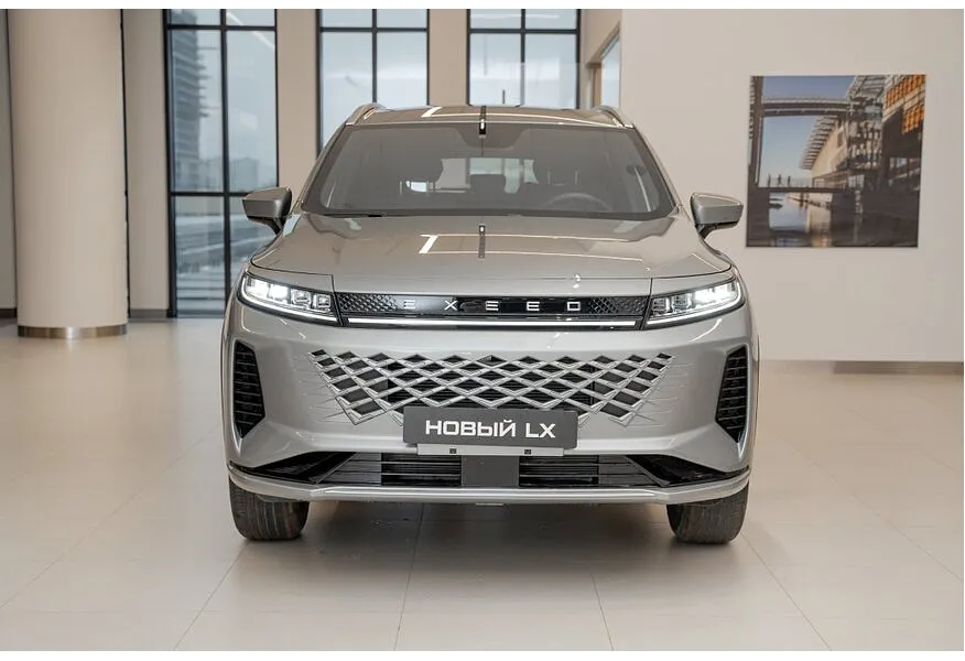 АВИЛОН - EXEED LX 1.6T 7DCT 4WD (150 л.с.) Premium Серебристый - slide 1