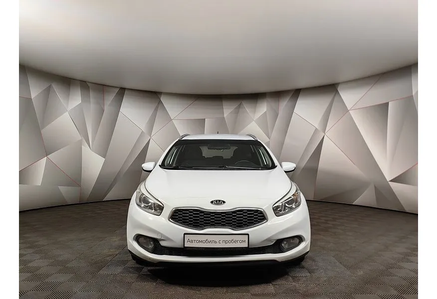 Kia Ceed 1.6 MT (129 л.с.) Comfort Белый в АВИЛОН. Слайд №7