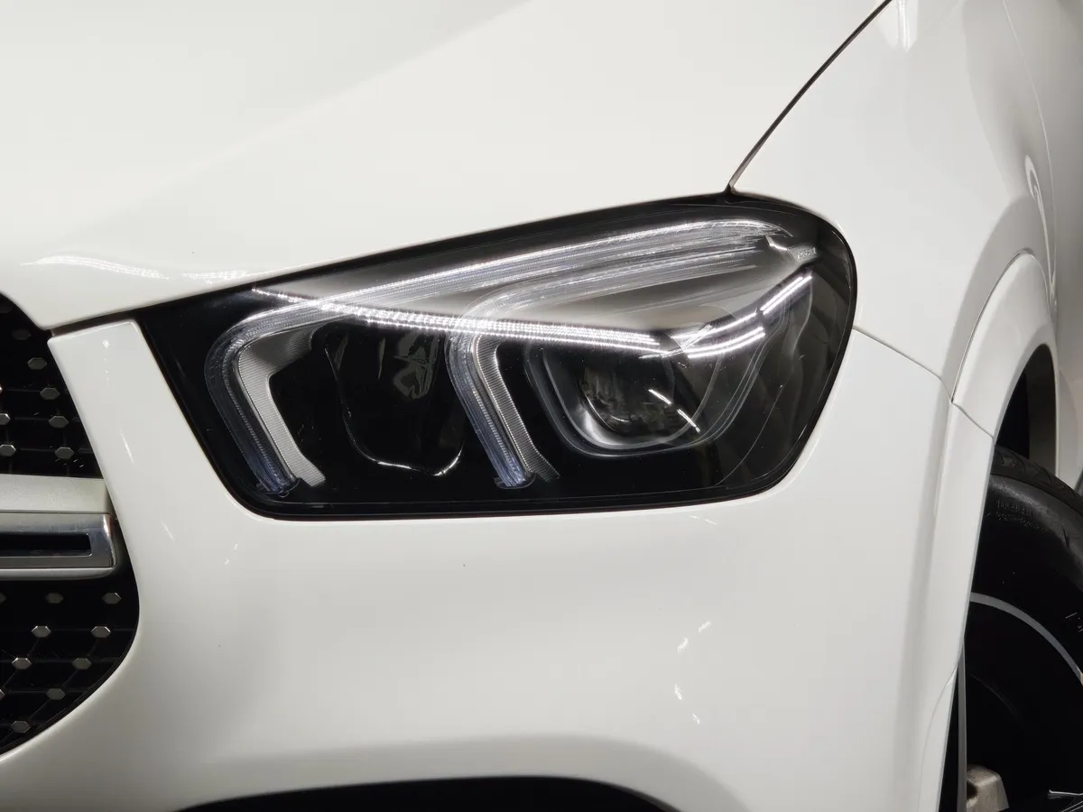 Mercedes-Benz GLE 300 d 4MATIC 9G-TRONIC (245 л.с.) Sport Plus Белый в АВИЛОН. Слайд №10